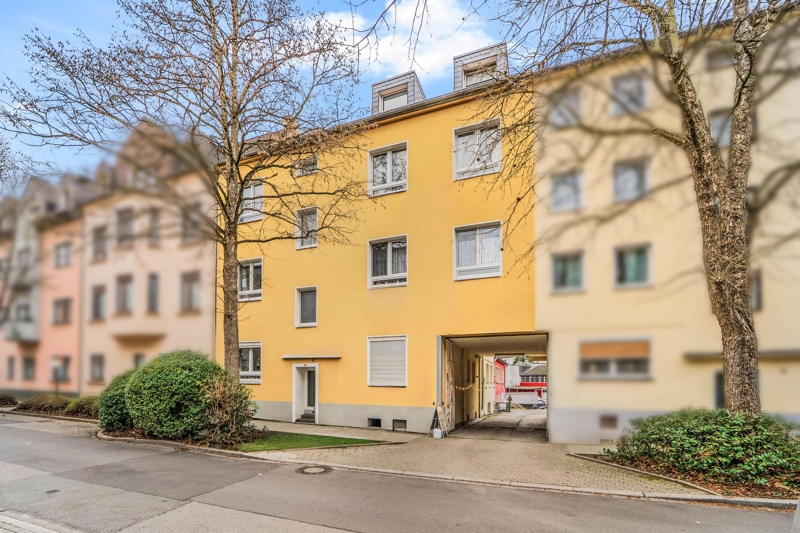 Mehrfamilienhaus mit zusätzlicher Nutzungsperspektive im Hinterhof! 45145 Essen, Mehrfamilienhaus