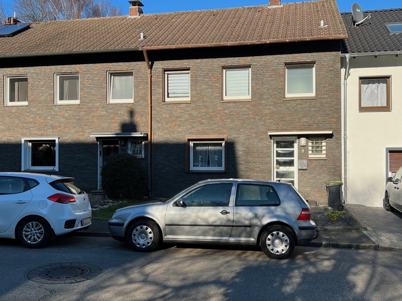 ***RESERVIERT***Familiennest in schöner Lage! 45473 Mülheim Winkhausen, Reihenmittelhaus
