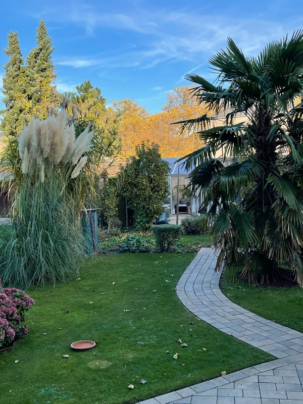 Schöne 4-Zimmer Wohnung mit Garten! 45147 Essen / Holsterhausen, Erdgeschosswohnung