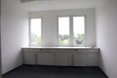 Bild - Modernes Arbeitsumfeld mit Erweiterungsoption!